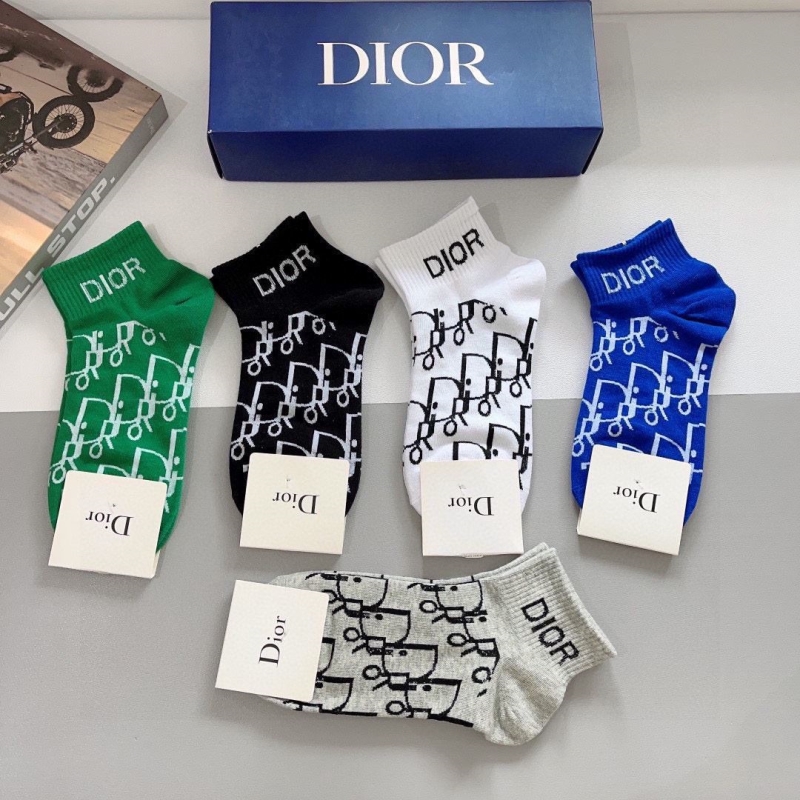 DIOR